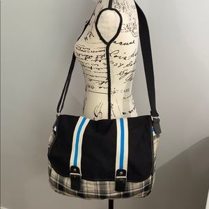 Crossbody bag